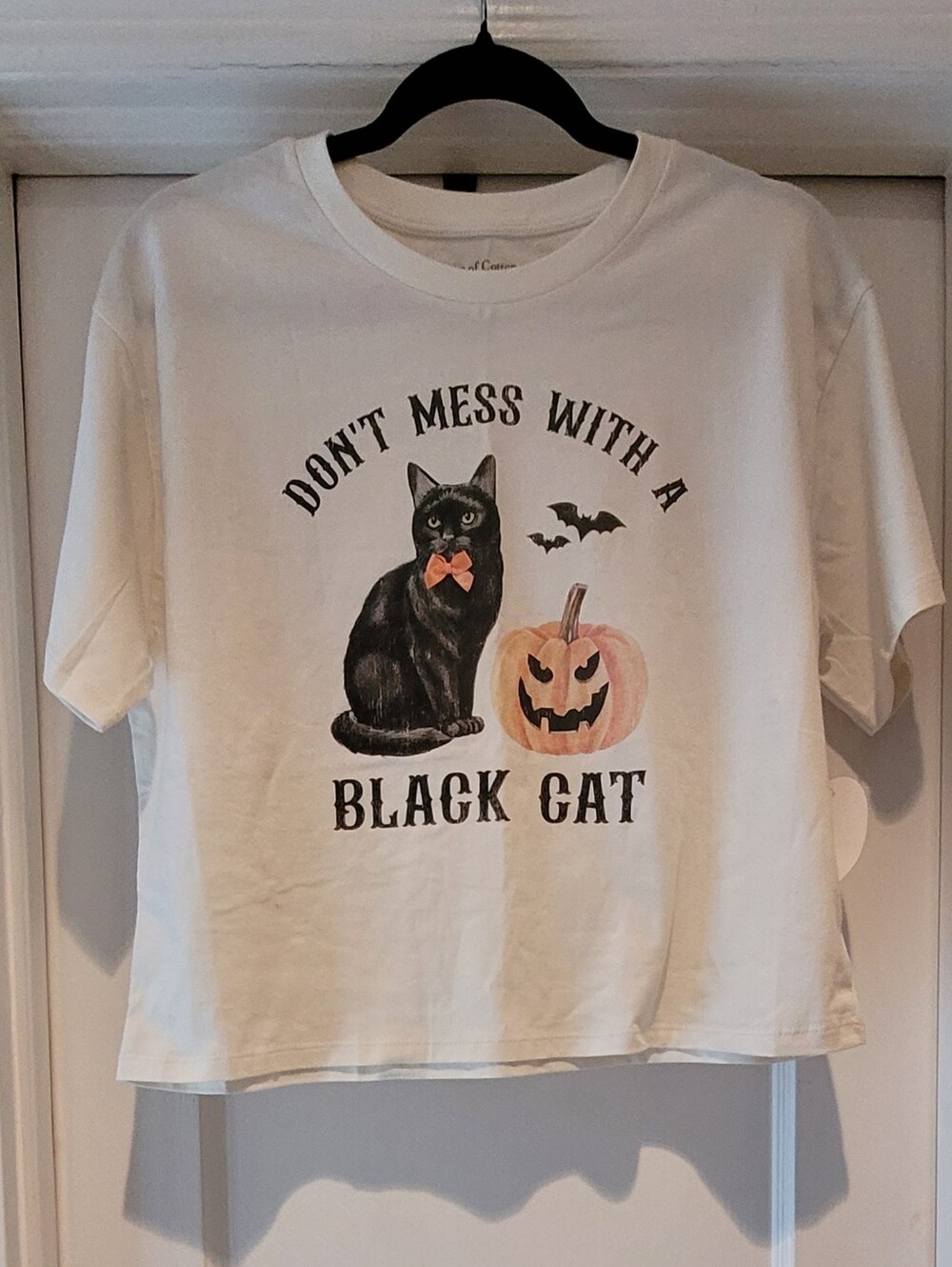 HOUSE of COTTON NWT Don't Mess With a Black Cat Graphic Tee - White